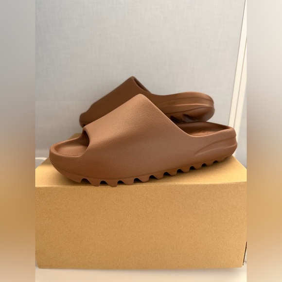 Yeezy Other - Adidas YZY Brown Foam Slides – New in Box
